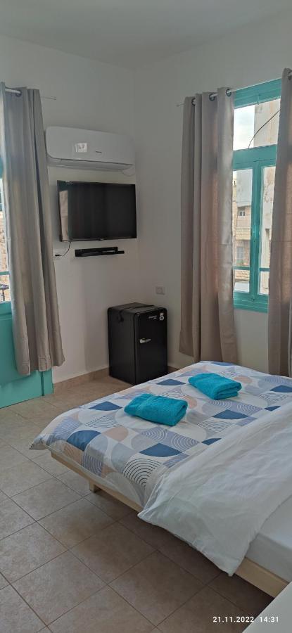 Apartments Comfy - For A Quiet Family Holiday Haifa Exteriör bild