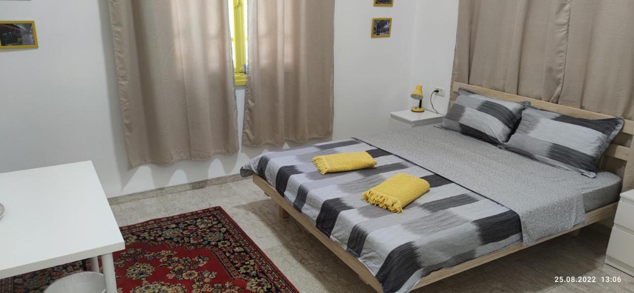 Apartments Comfy - For A Quiet Family Holiday Haifa Exteriör bild